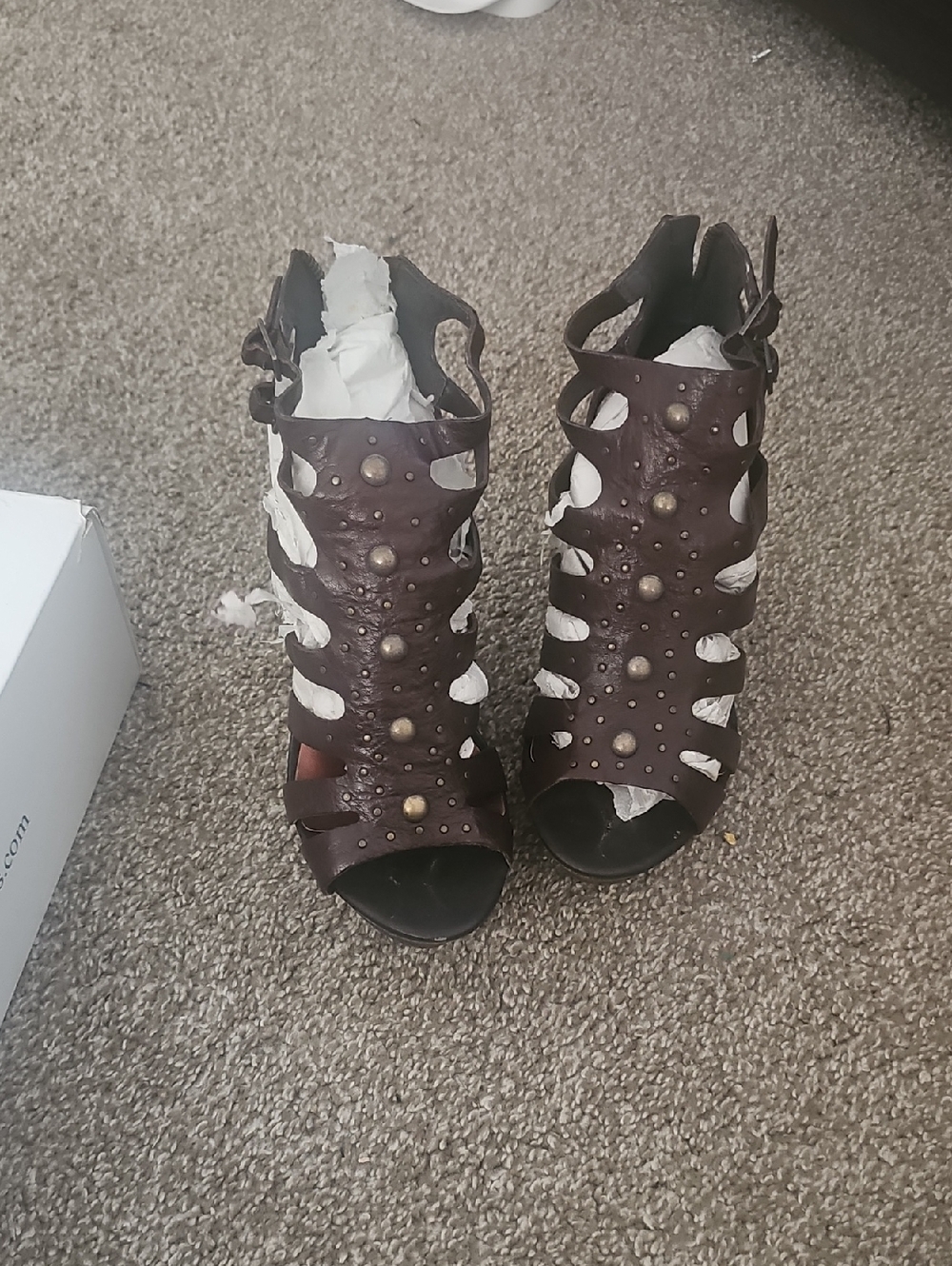 Jessica Simpson Brown Studded Cutout Peep-Toe Heels